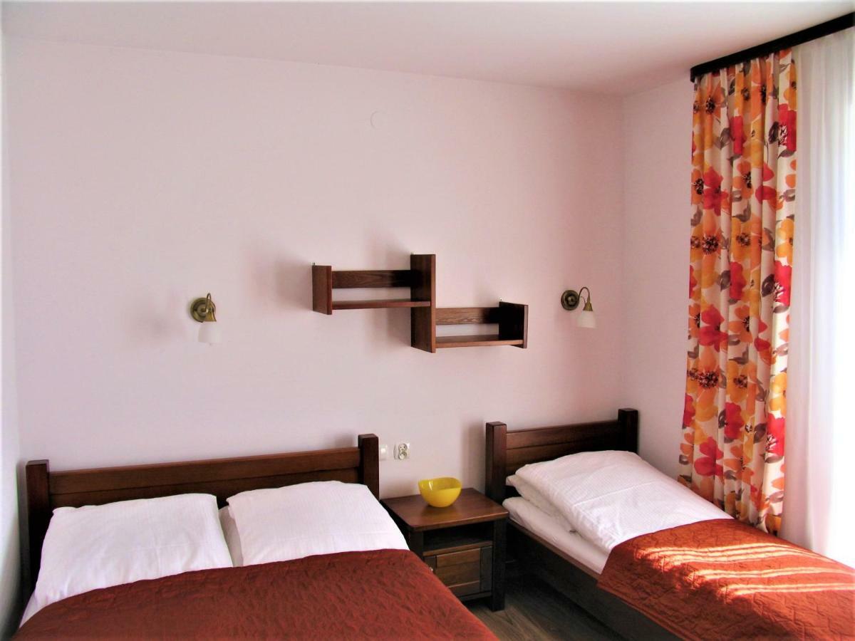 Nemo 2 Hotel คาร์เวีย ภายนอก รูปภาพ